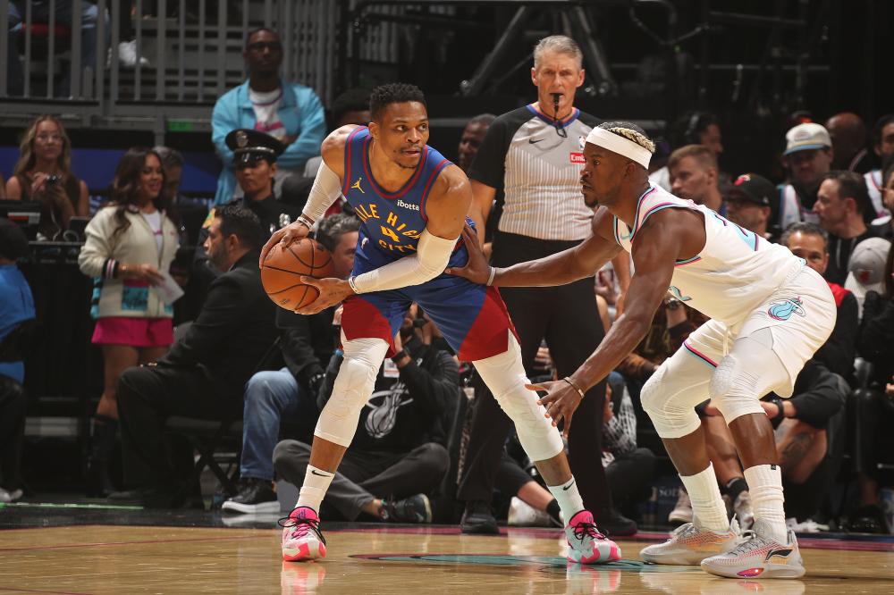 曾通过出售 曾通过出售