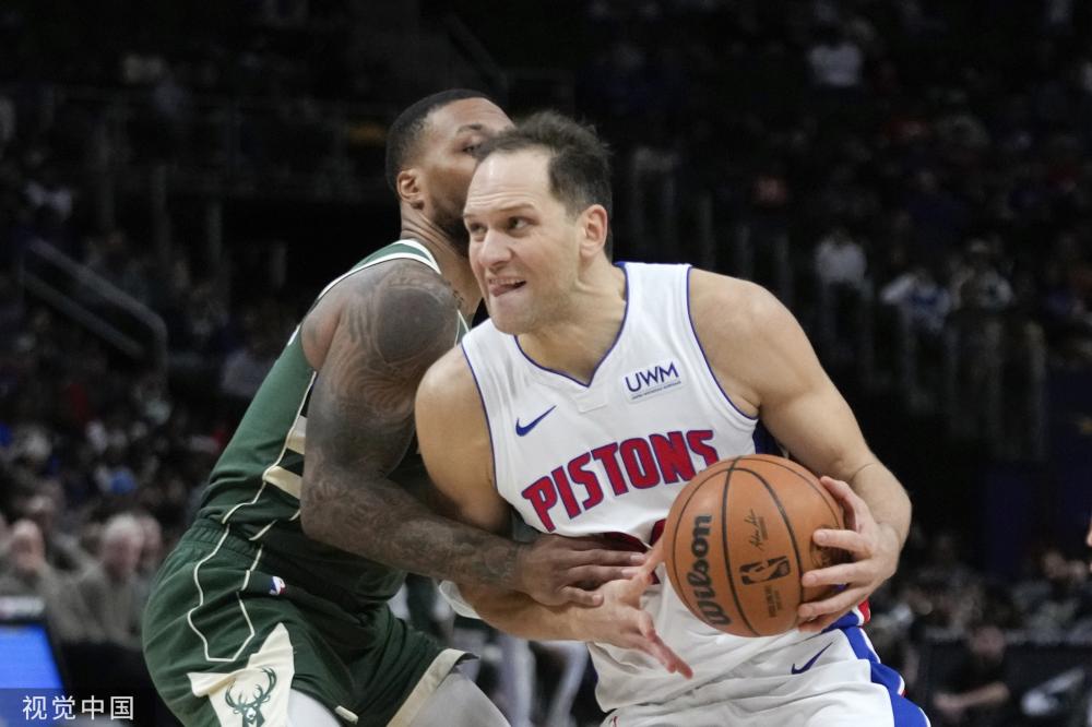 轰式进攻来 轰式进攻来